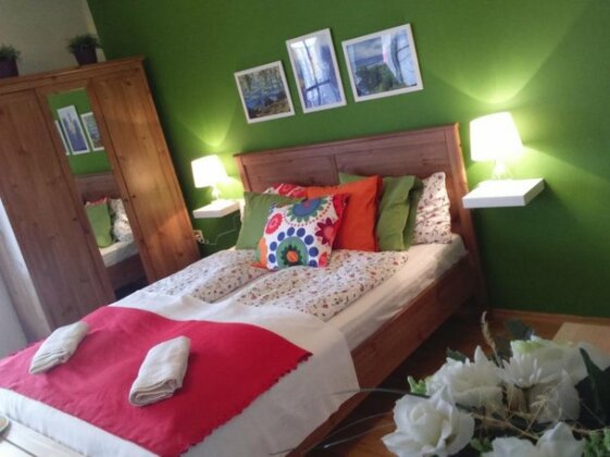 Napraforgo Apartmanhaz - Photo4