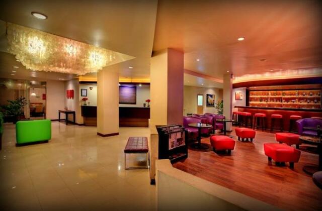 Hotel Mutiara - Photo2