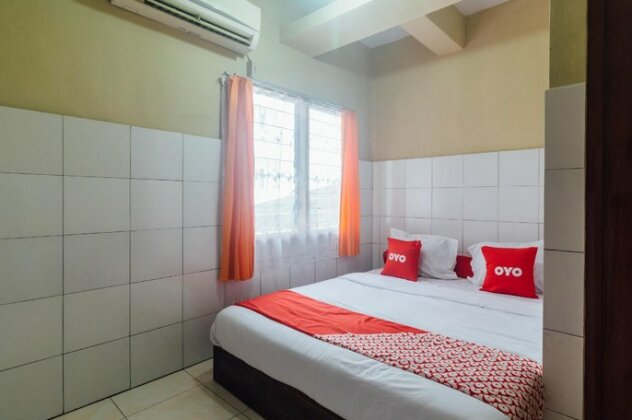 OYO 2244 Wisma Game - Photo2