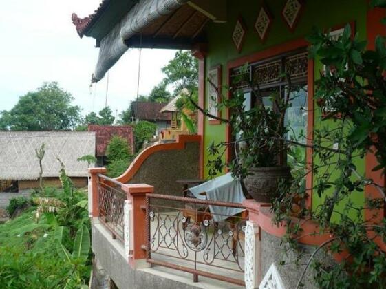 Cest Bon Cafe and Homestay - Photo4