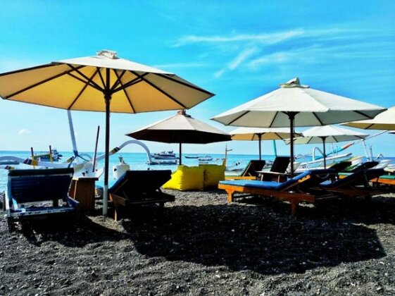 TemanTeman2 - Photo2