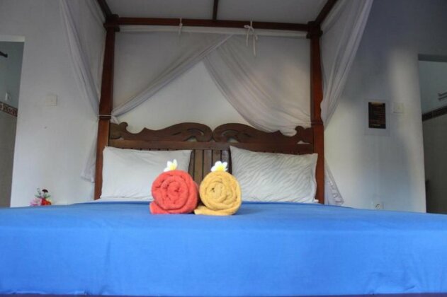 Tira Amed Homestay - Photo4