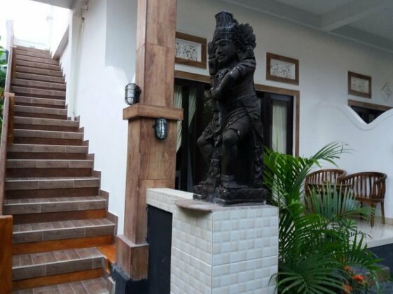 Warung Jemeluk & Home Stay - Photo2