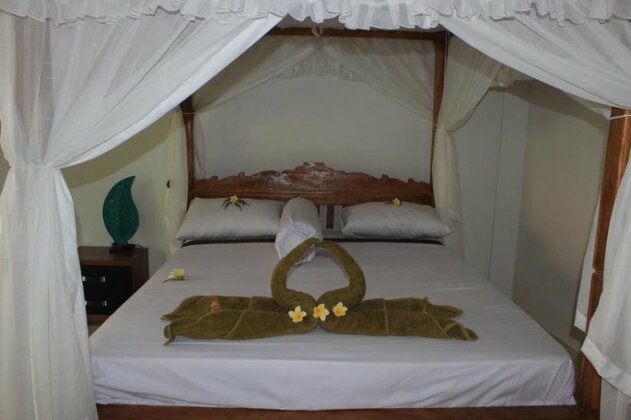 Warung Ombak Homestay - Photo2