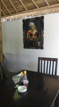 Warung Santa Fe and Bungalows - Photo3