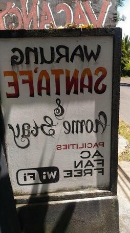 Warung Santa Fe and Bungalows - Photo4