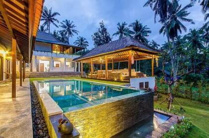 Balian 3 Bed Villa Beach View Tabanan