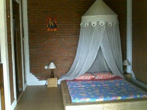 Sinar Matahari Hotel - Photo2