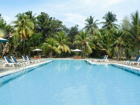 Patra Jasa Anyer Beach Resort - Photo4