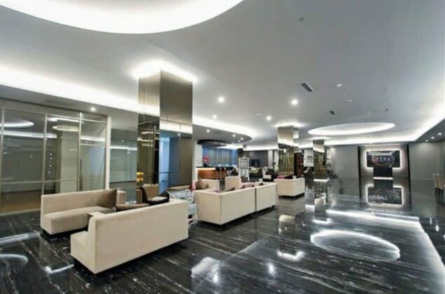Platinum Balikpapan Hotel & Convention Hall - Photo4