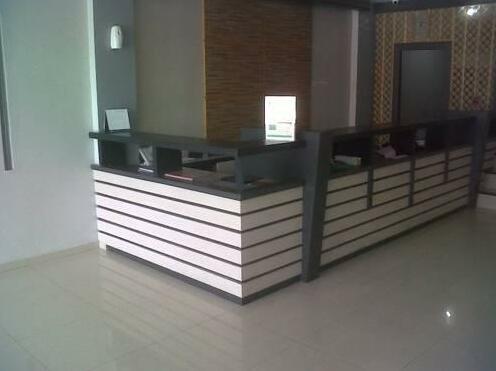 Grand Aceh Hotel - Photo2