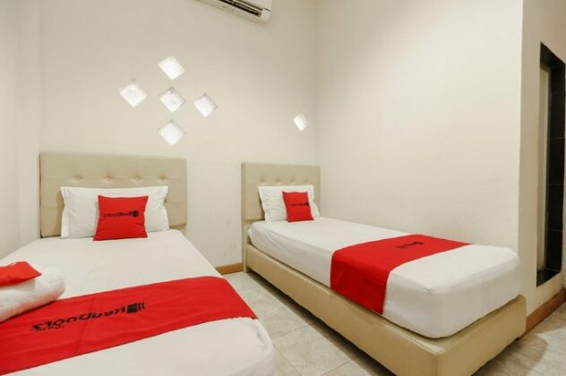 RedDoorz Syariah near Baiturrahman Aceh - Photo3