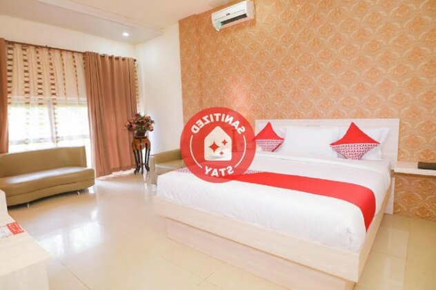 UB Caisar Hotel - Photo2