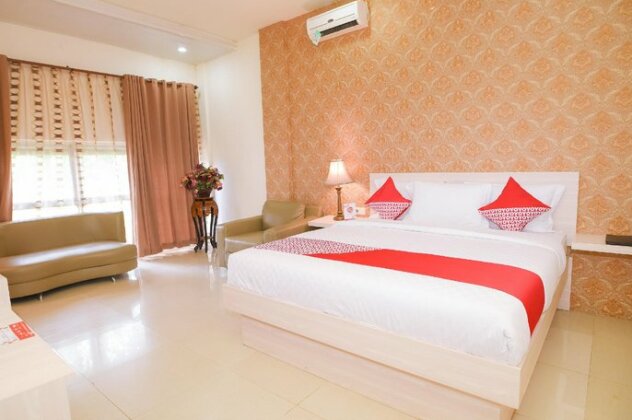 UB Caisar Hotel - Photo4