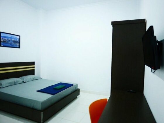 24 Hour Guest House - Photo5