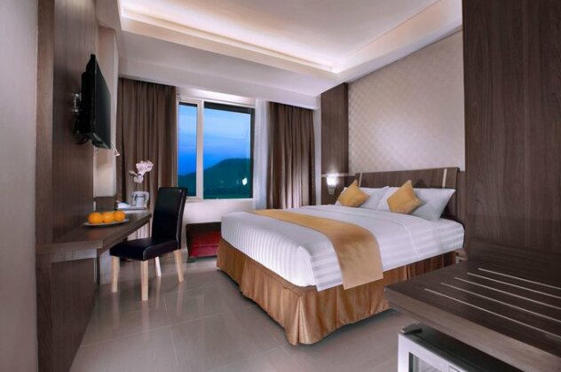 Aston Lampung City Hotel - Photo4
