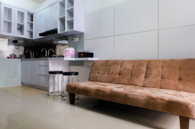 Compact 2BR Northland Apartment Near Ancol By Travelio - Photo3