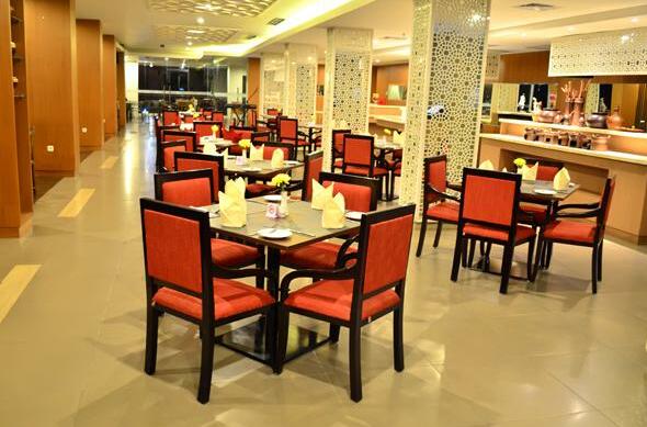 Emersia Hotel and Resort - Photo3