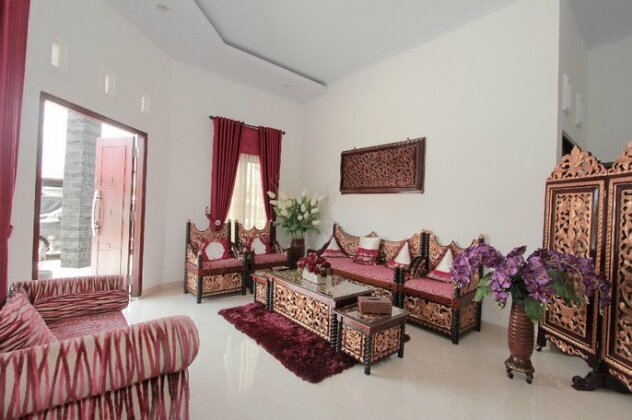 OYO 435 Panglima Polim Residence - Photo5