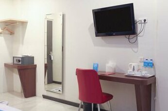 Airy Cihampelas 119 Bandung - Photo5