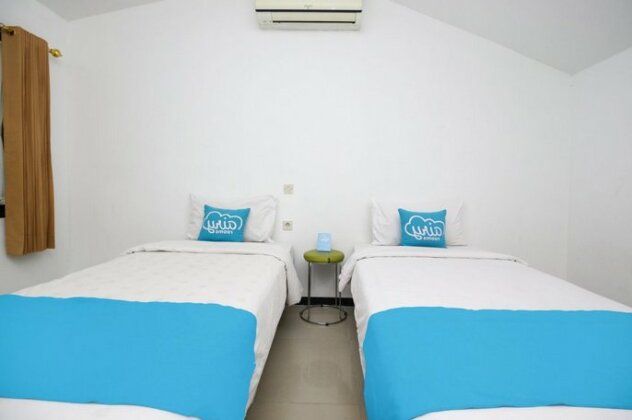 Airy Regol Lengkong Besar 145 Bandung - Photo3