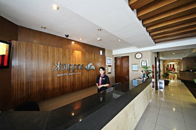 Anggrek Shopping Hotel - Photo4