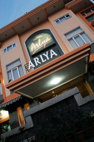 Arlya Hotel