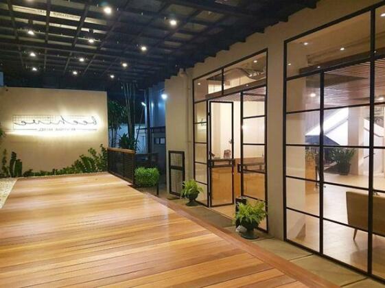 Beehive Boutique Hotel - Photo5