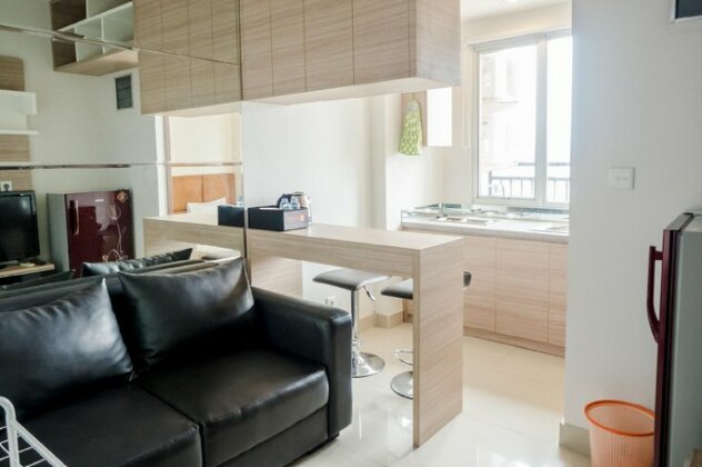 Best Cozy 2BR Sudirman Suites Apartment By Travelio - Photo3