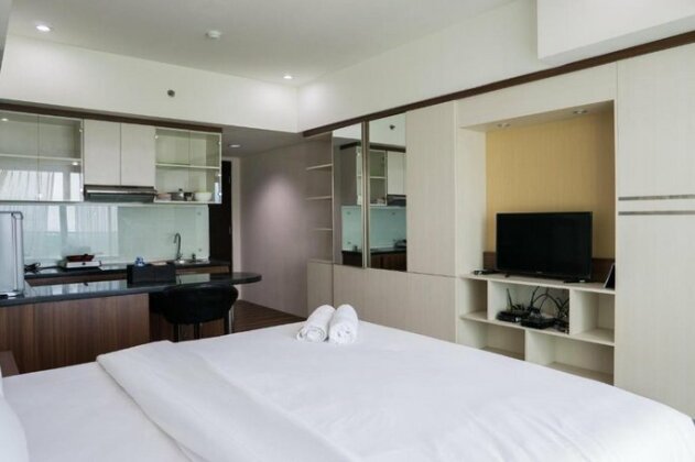 City View Studio Apartment At Tamansari La Grande - Photo4