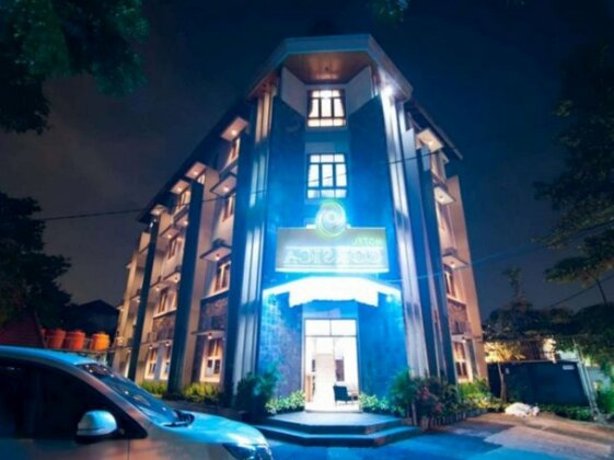 Corsica Hotel - Photo4