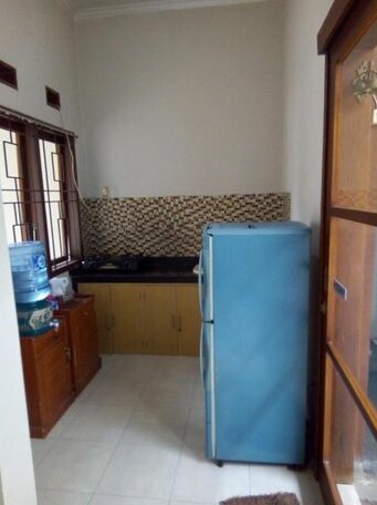 Evano Guest House - Photo3
