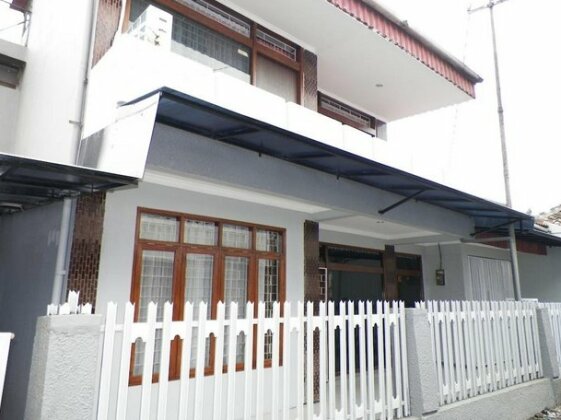 Guest House Revin - Photo2