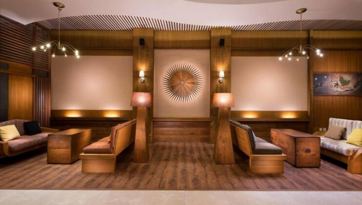 Hemangini Hotel Bandung - Photo2