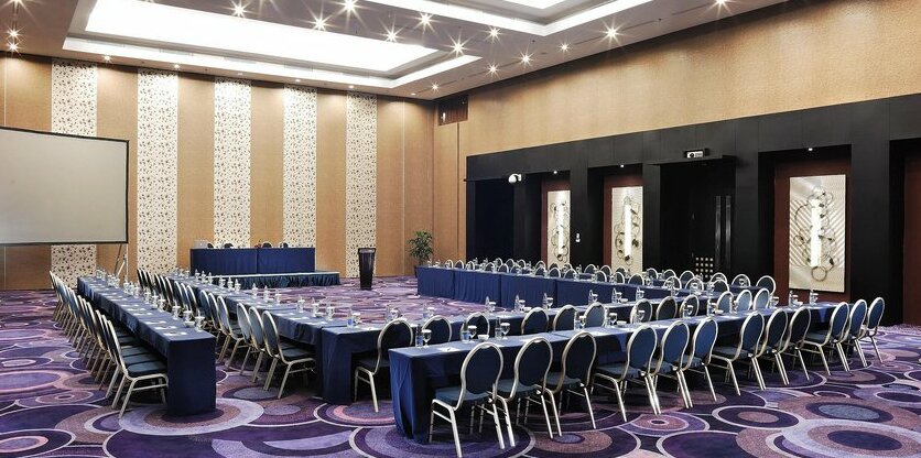 Holiday Inn Bandung Pasteur - Photo2