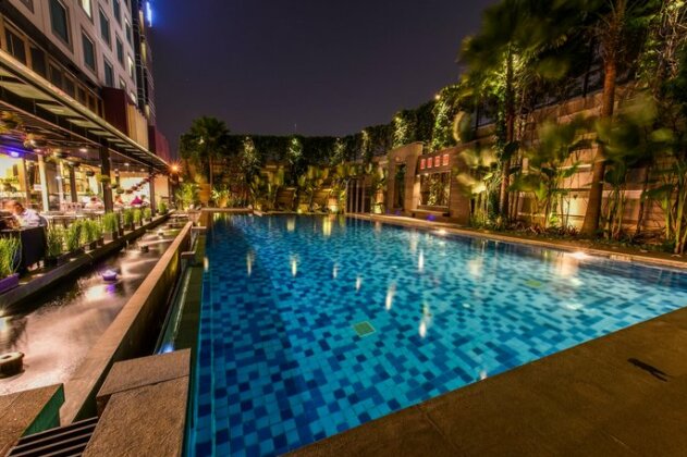 Holiday Inn Bandung Pasteur - Photo3