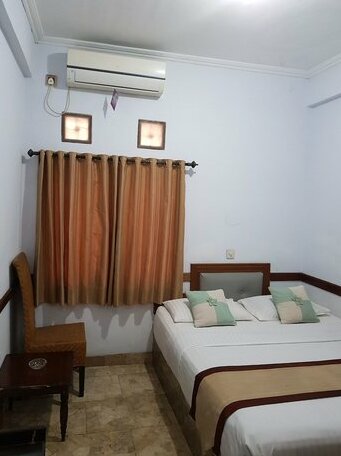 Hotel Bali Indah - Photo4
