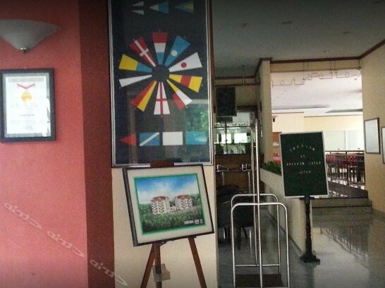 Hotel Royal Merdeka - Photo2