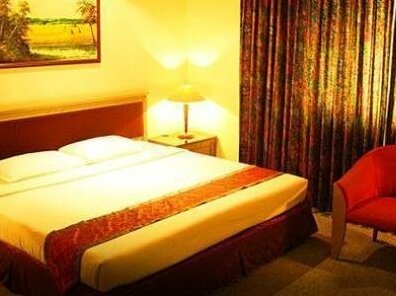 Hotel Royal Merdeka - Photo5