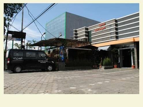 Hotel Sepuluh Lingkar Selatan - Photo2