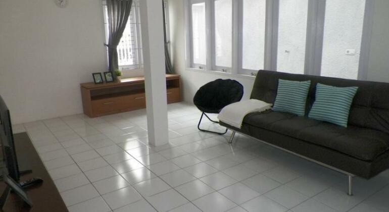 Iris Home - Photo3