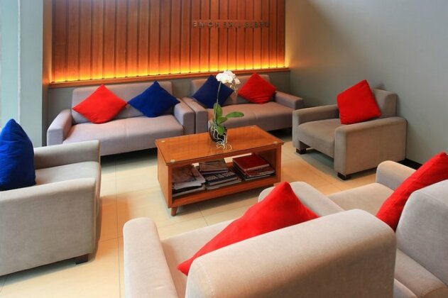 Ivory Hotel Bandung - Photo4