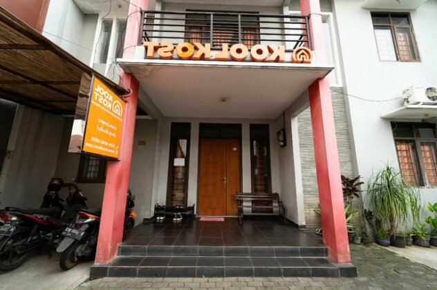 Koolkost Syariah Computer University of Indonesia