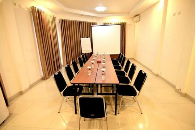 Latief Inn Hotel - Photo3