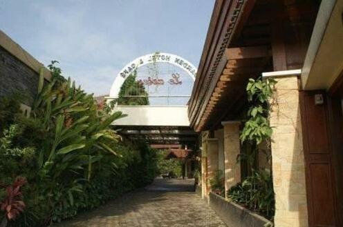 Le Aries Garden Boutique Hotel Bandung - Photo2