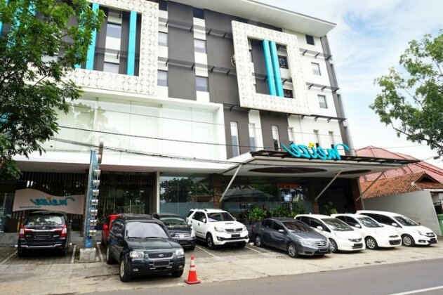 Meize Hotel Bandung - Photo2