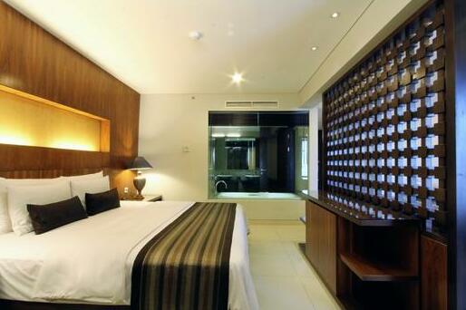 Mitra Hotel - Photo5