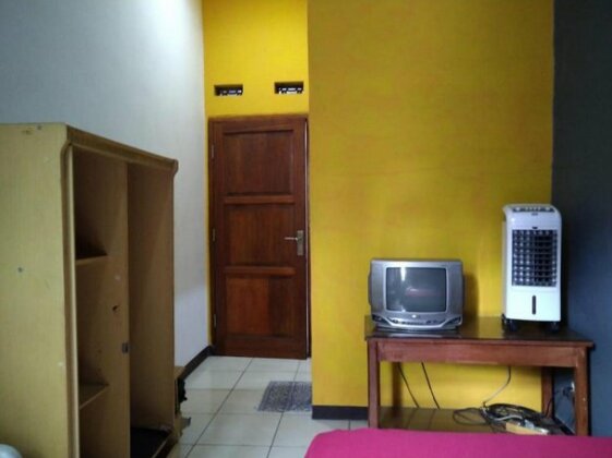 Mitra Mutiara Inn - Photo5