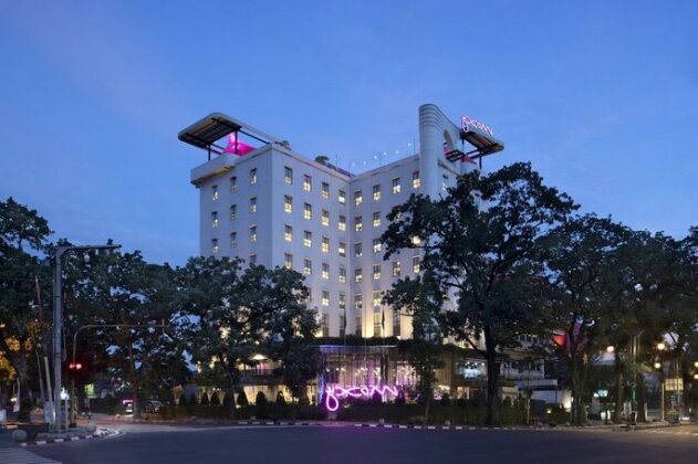 Hotel MOXY Bandung – Book Direct & Get Discount | 2024