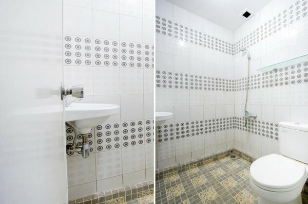 OYO 3029 Diamond Cisitu Residence - Photo5